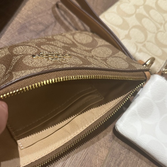 Coach Signature Canvas Wristlet Trio - Brown, Cream, White. NWOT (never used) - Picture 6 of 8